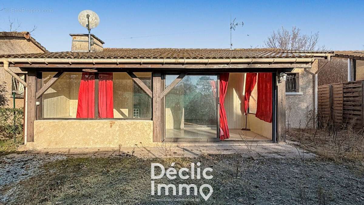 Arès - Maison plain-pied - 3 chambres - Terrain 300m2 - photo 8