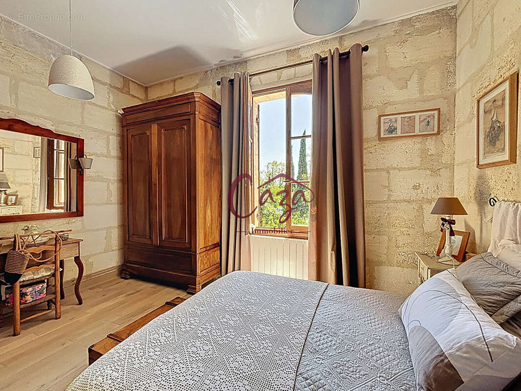 Maison à CAMBLANES-ET-MEYNAC