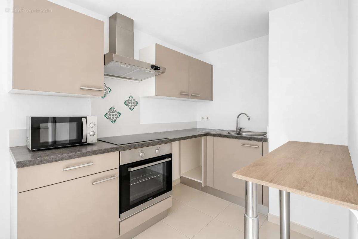 Appartement à MANDELIEU-LA-NAPOULE