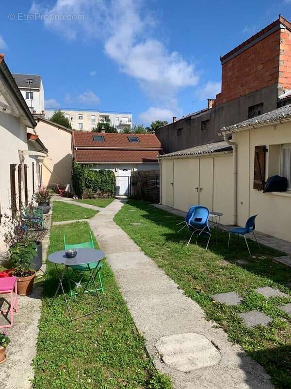 Appartement 240 m² à Alfortville  - photo 6