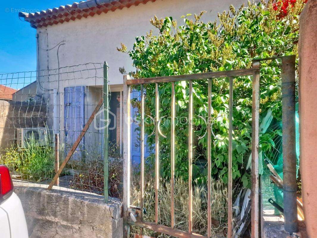Appartement à ROGNAC