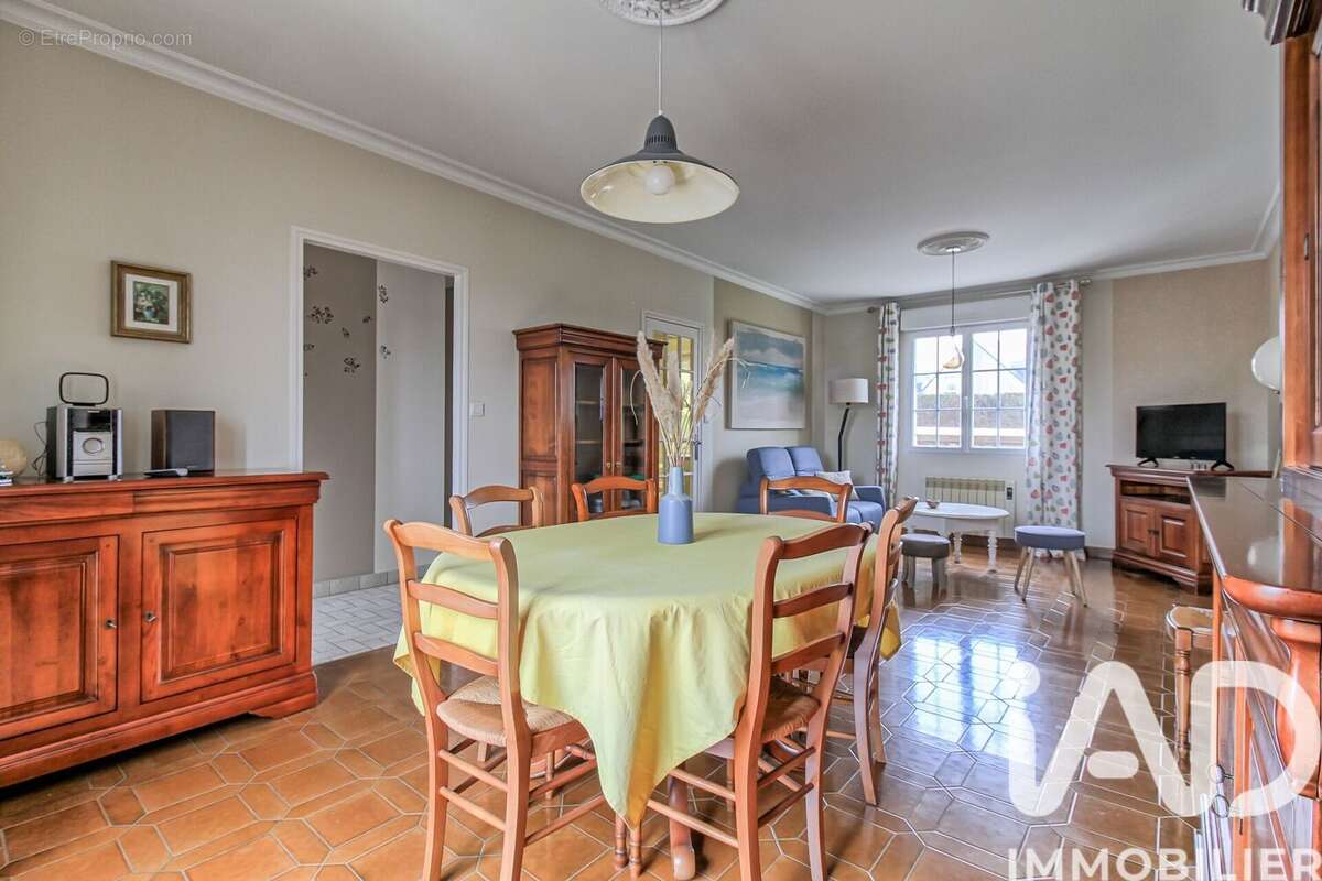 Photo 3 - Maison à LAVAL