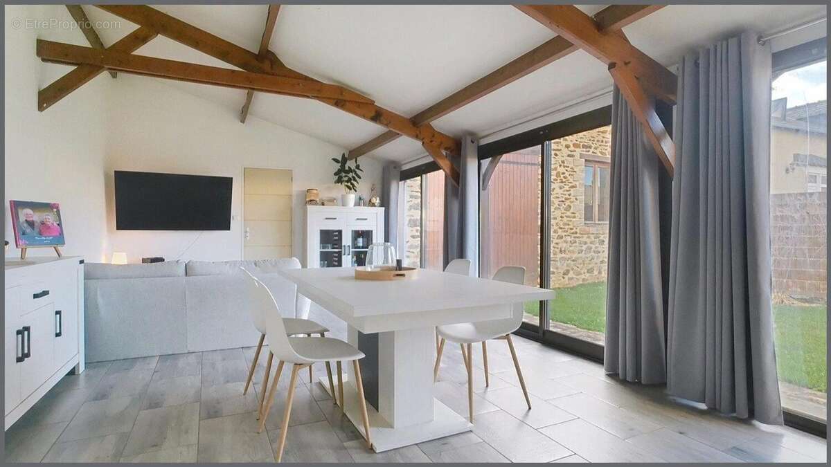 Photo 6 - Maison à MESLAY-DU-MAINE