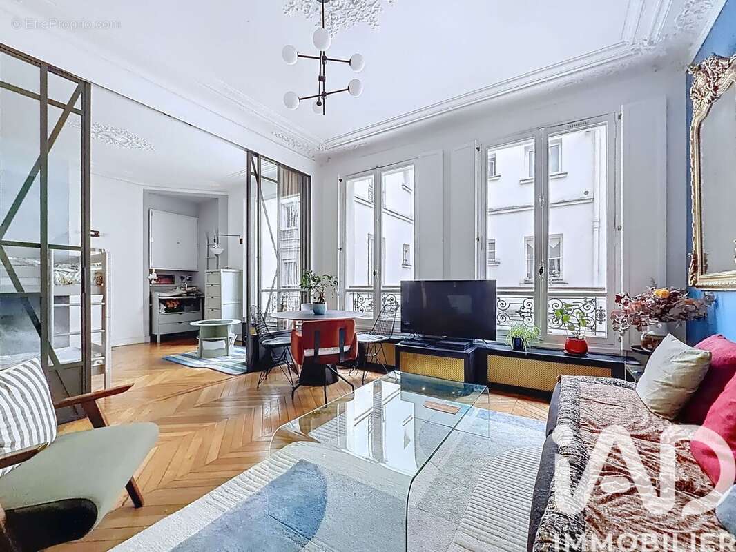Photo 6 - Appartement à PARIS-10E