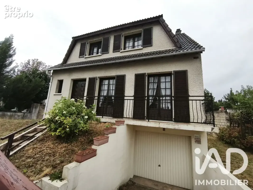 Photo 1 - Maison à LE BLANC-MESNIL