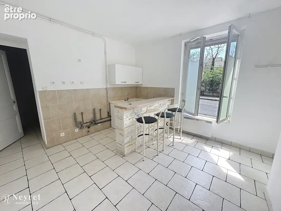 Photo Appartement à Saint-Etienne au prix de 35 990€