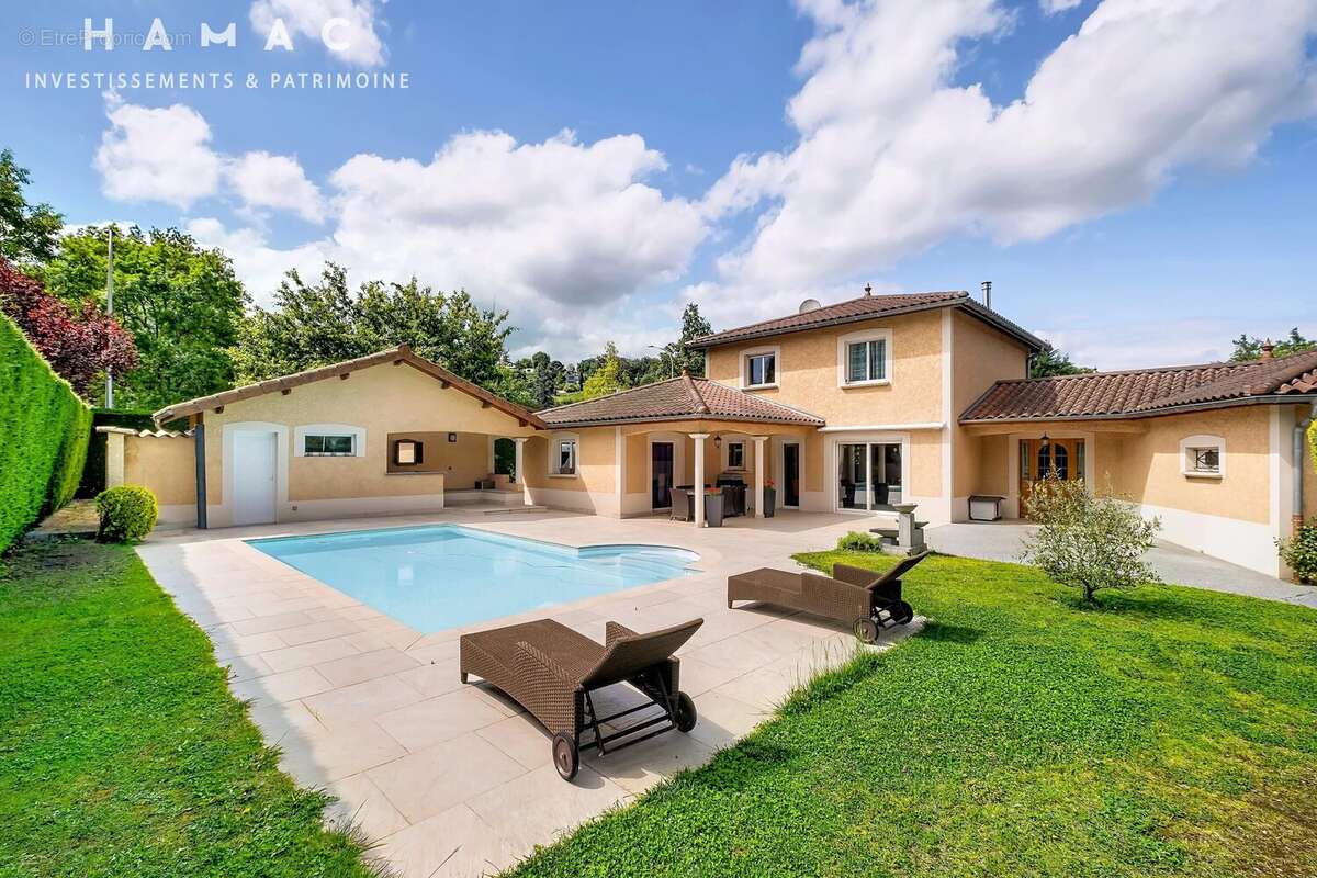 Maison à TASSIN-LA-DEMI-LUNE