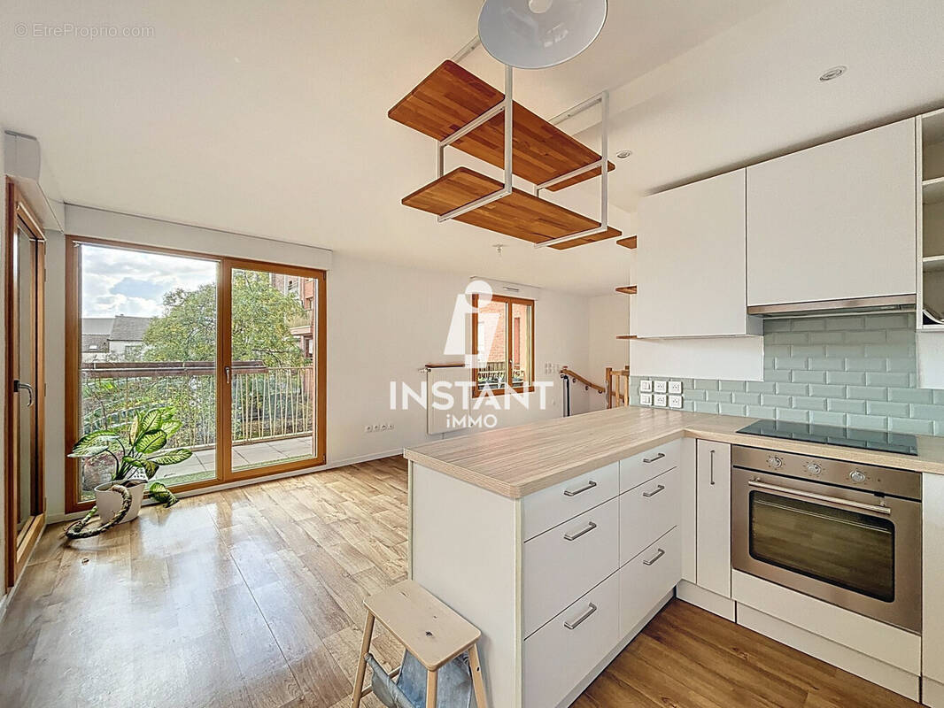 Appartement à IVRY-SUR-SEINE