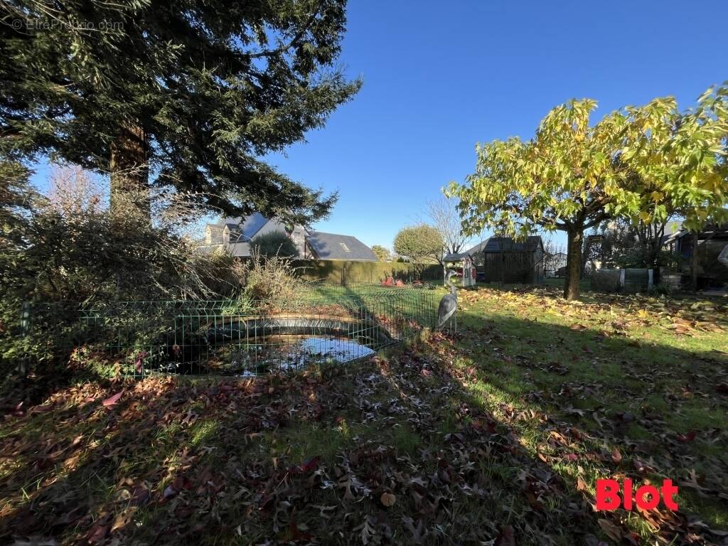 Terrain à MORDELLES