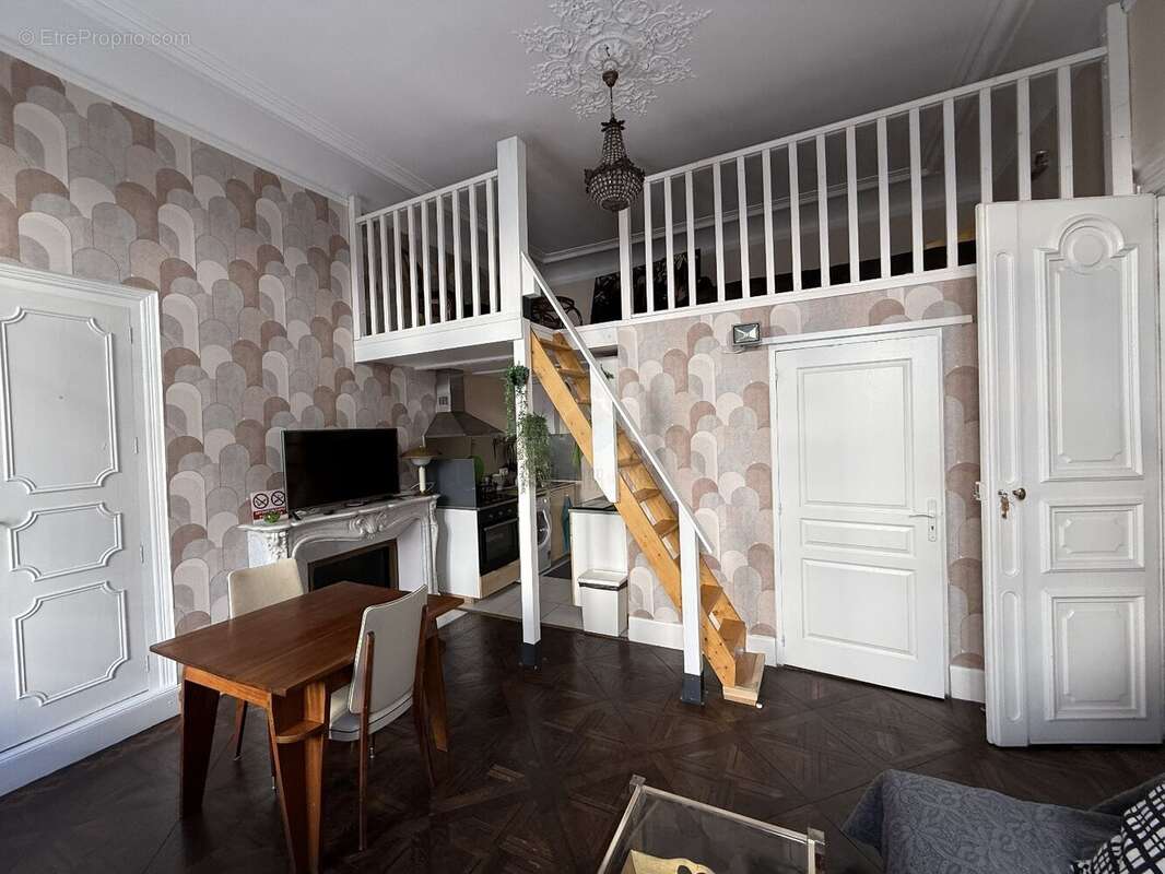 Appartement à BEZIERS