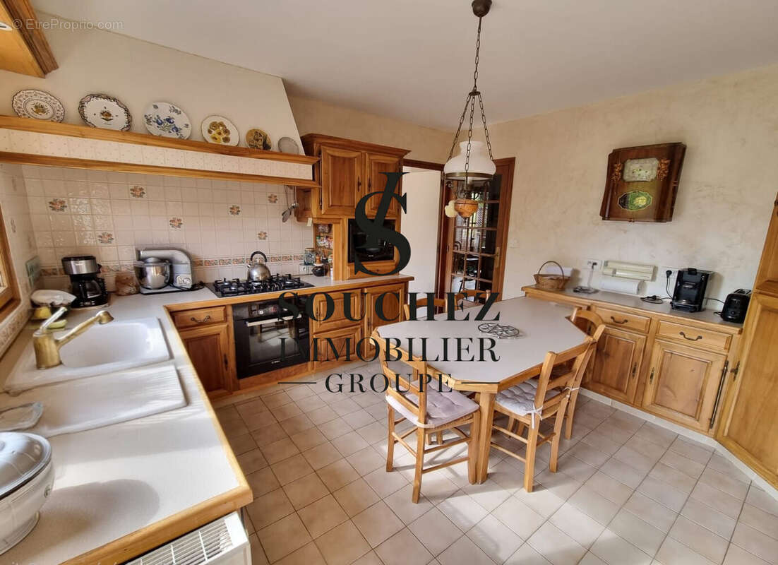 Maison 150 m² à Bouvigny-Boyeffles  - photo 9