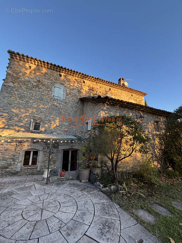 Maison à TORNAC