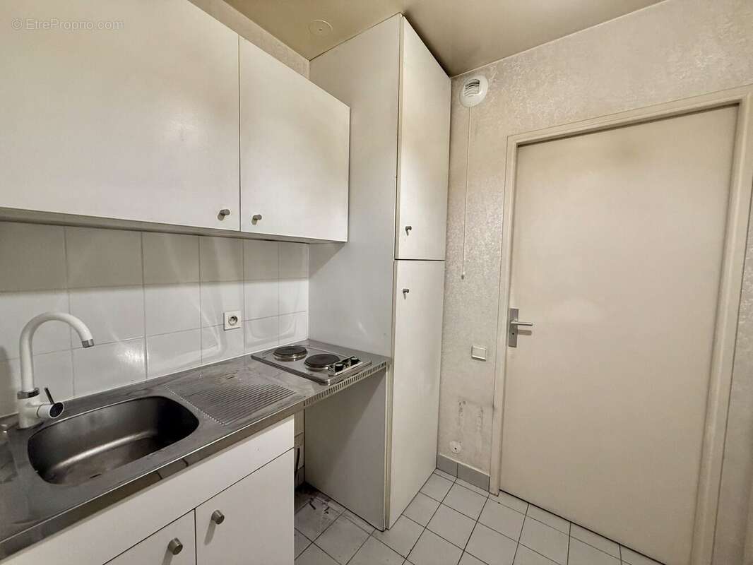 Appartement 32 m² à Issy-Les-Moulineaux  - photo 8