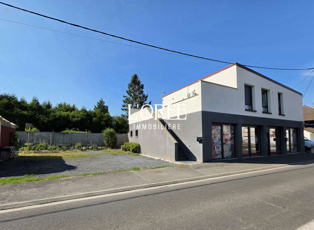 Immeuble individuel à usage mixte 215m2   local commercial + appartement - photo 2