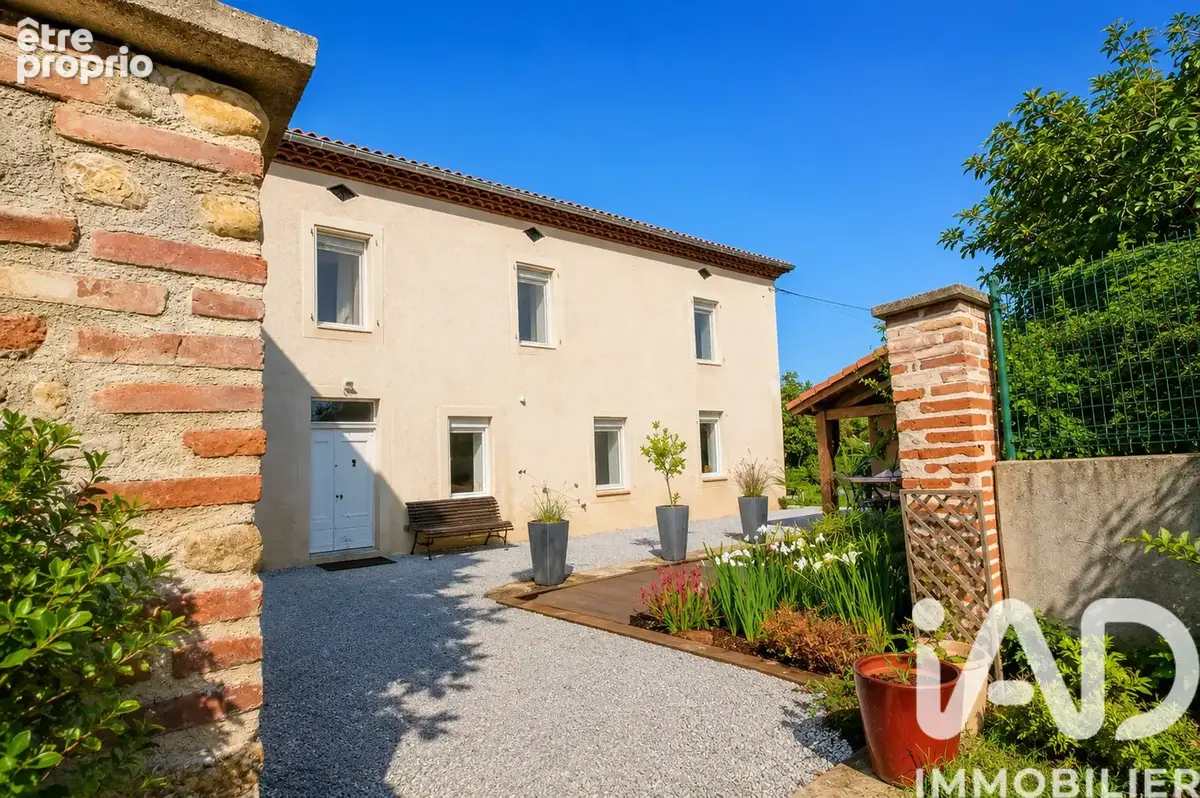 Photo 1 - Maison à LESCURE-D'ALBIGEOIS