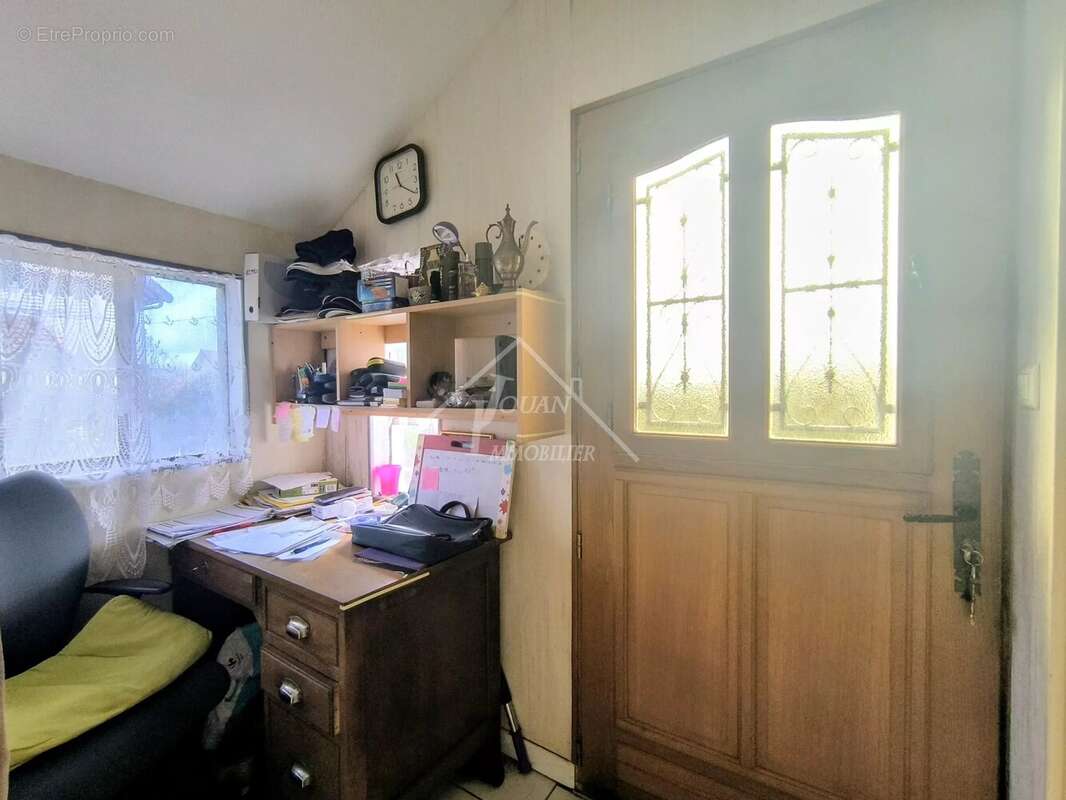 Maison à SAINT-ELOY-LES-MINES