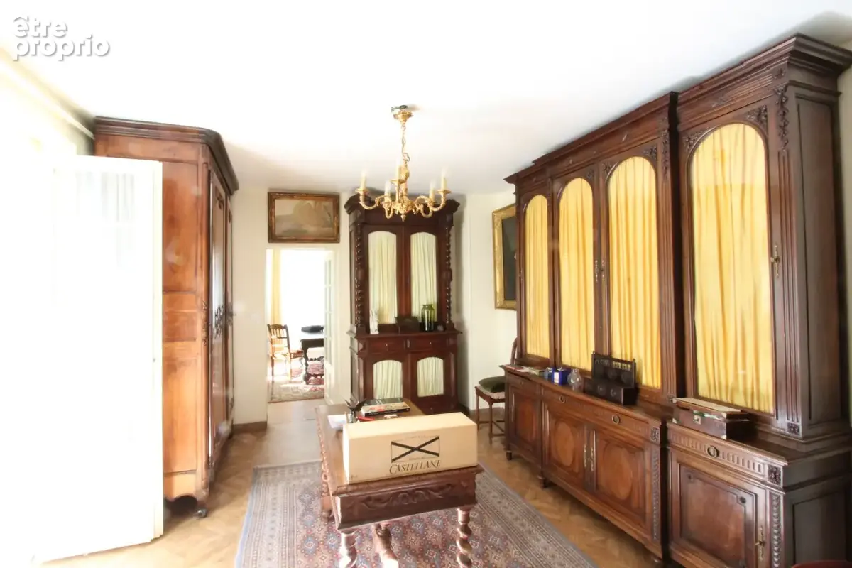 Elégante Maison T7 de 200m2 au coeur de La Charité-sur-Loire - photo 3