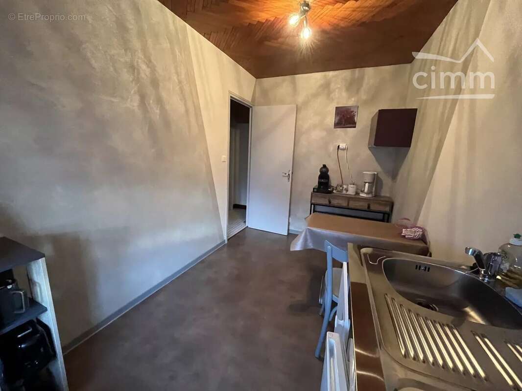 Ensemble immobilier au cœur de l'Aubrac - photo 57