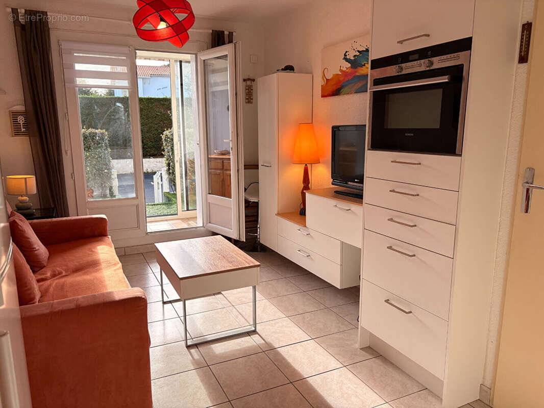 Appartement à VAUX-SUR-MER
