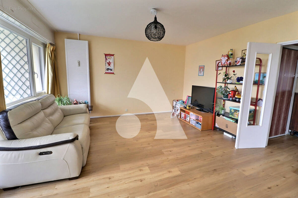 Appartement à PONTOISE