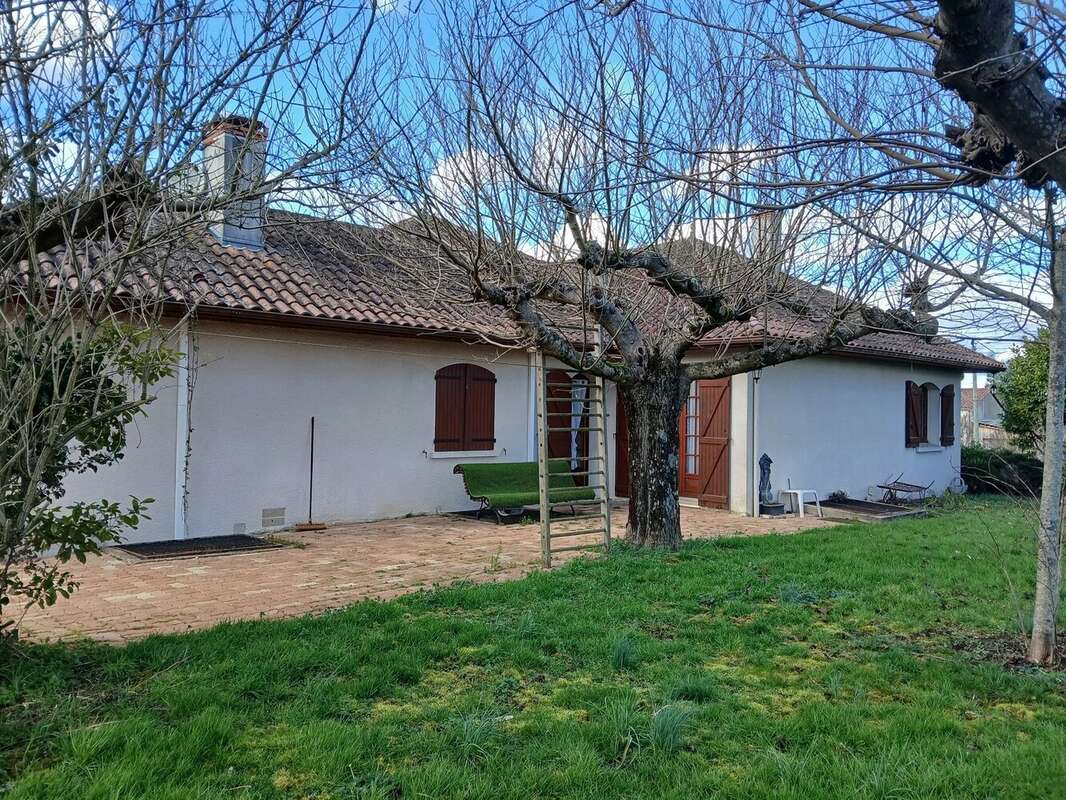 Maison à MONBAZILLAC