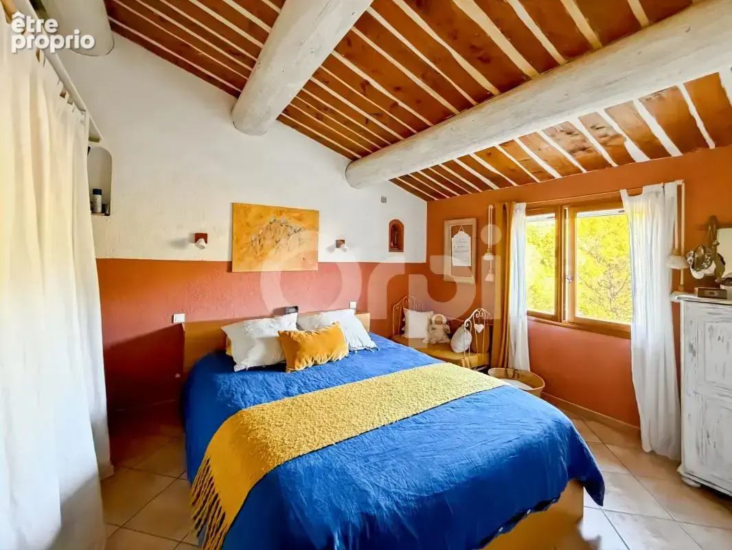 COUP DE COEUR – Maison familiale de 200 m² avec piscine, vue panoramique et T2 indépendant - photo 8