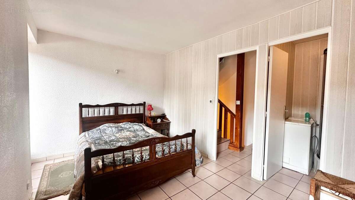 Appartement à POISY