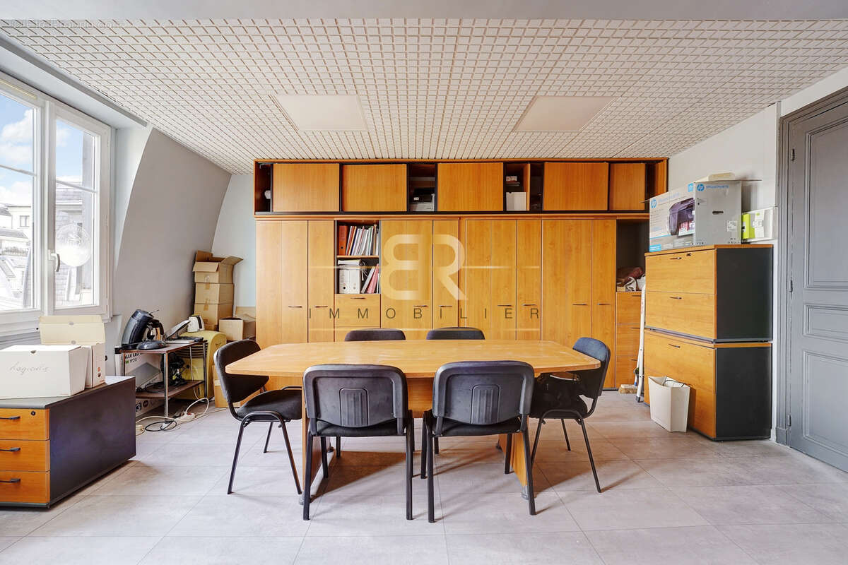 Appartement à PARIS-2E