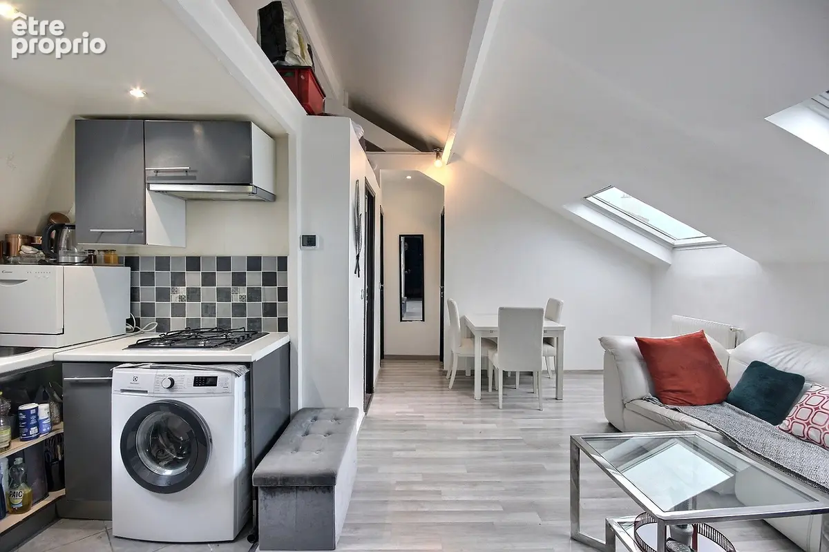 Appartement Courbevoie 3 pièce(s) 34.57 m2 - photo 2