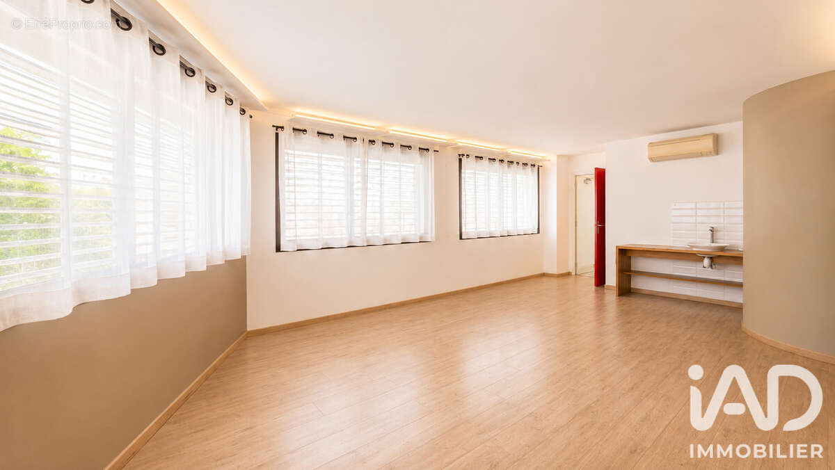 Commerce 171 m² à Perpignan  - photo 5