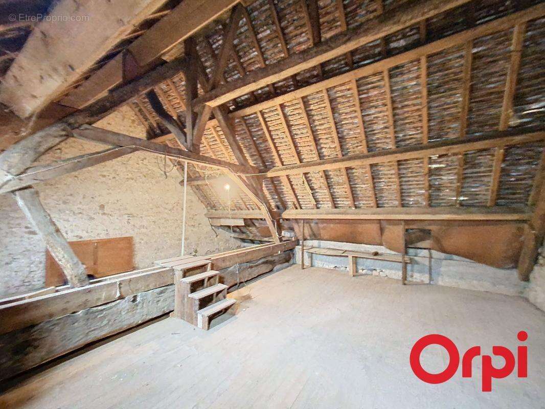 Maison à COLOMBIERS