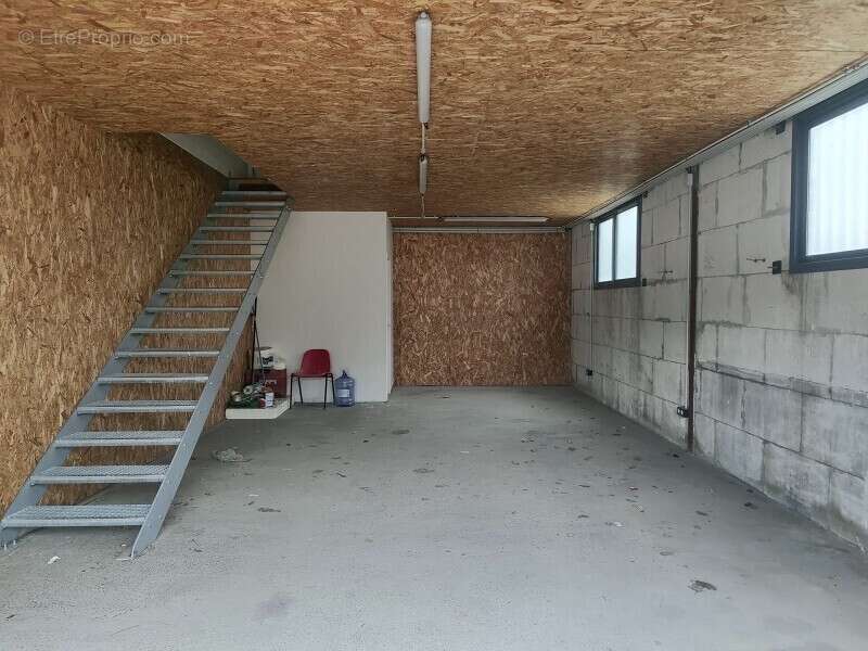 Commerce à PORTET-SUR-GARONNE