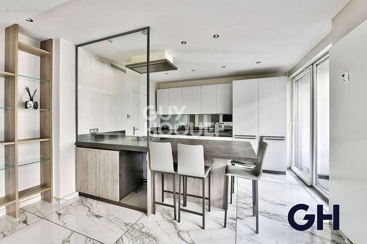 Appartement à LYON-6E