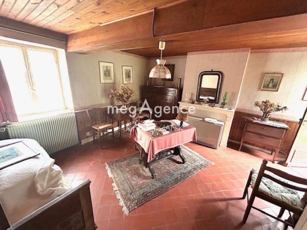 Maison à SAINT-JUST-EN-CHAUSSEE