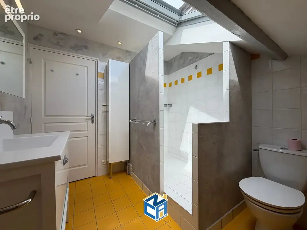 Appartement 79 m² à Tours  - photo 7