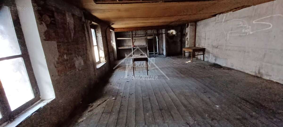 Appartement à BUXIERES-LES-MINES