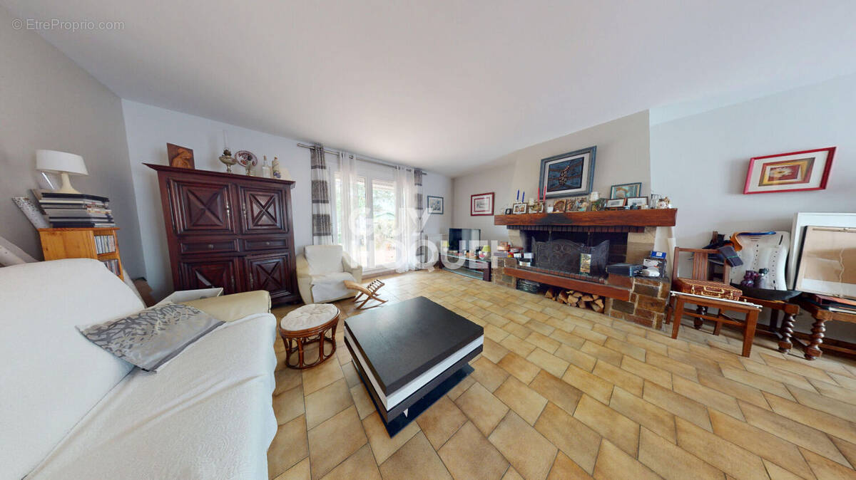 Maison familiale avec jardin arboré et 5 chambres - photo 1