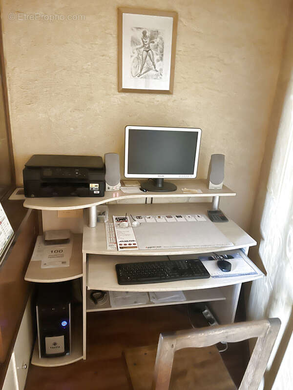 Commerce à BLAINVILLE-SUR-L&#039;EAU