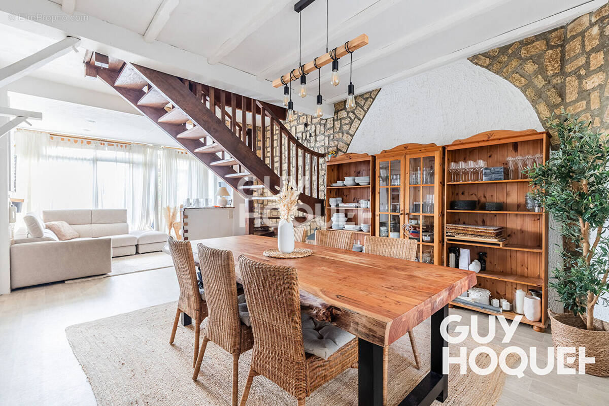 Maison à ATHIS-MONS