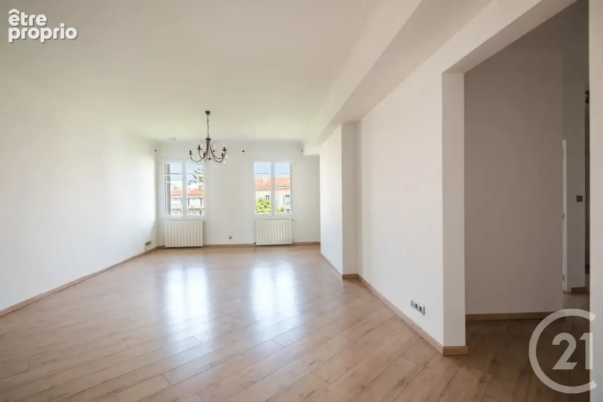 Appartement 3 pièces 96 m² à vendre à Nice (06000) - photo 2