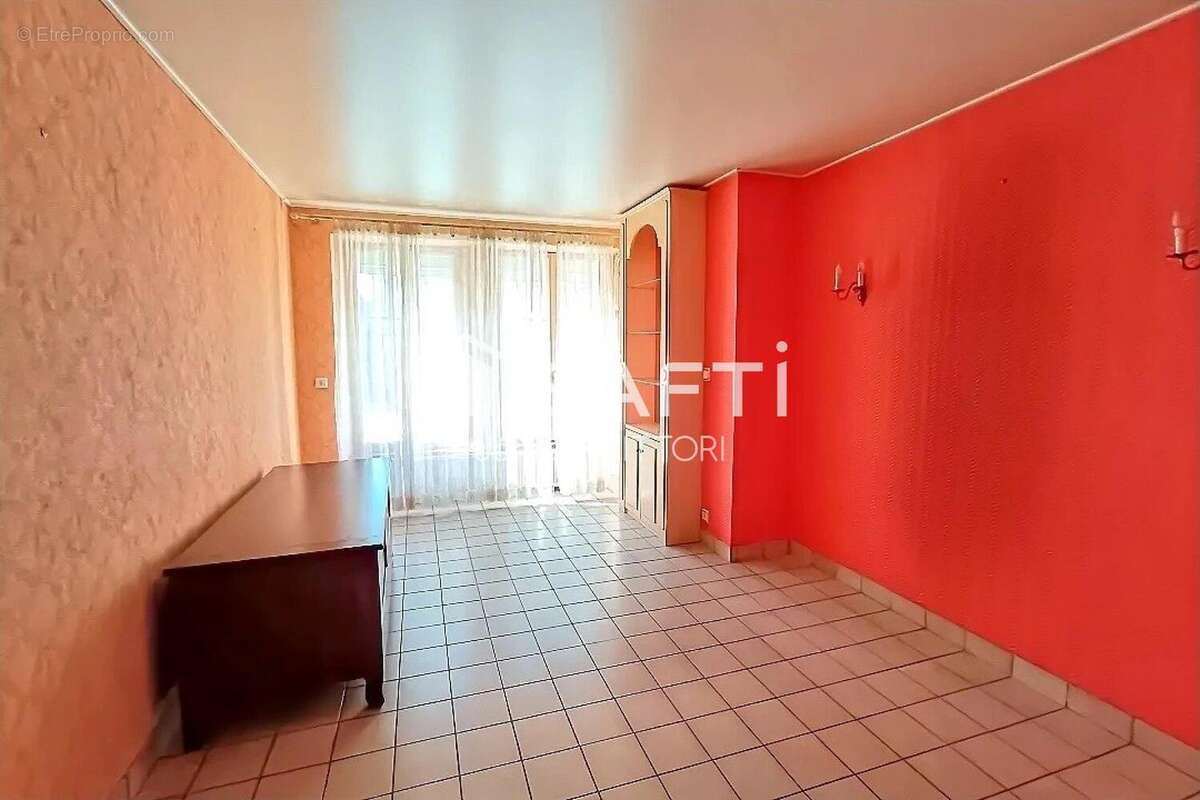 Photo 2 - Maison à MONTAUDIN