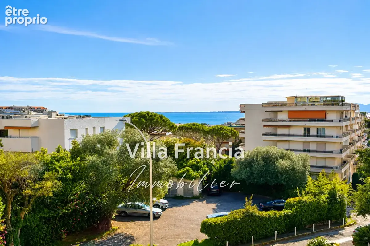 Appartement 1 pièce 24 m² à vendre à Antibes (06160) - photo 2