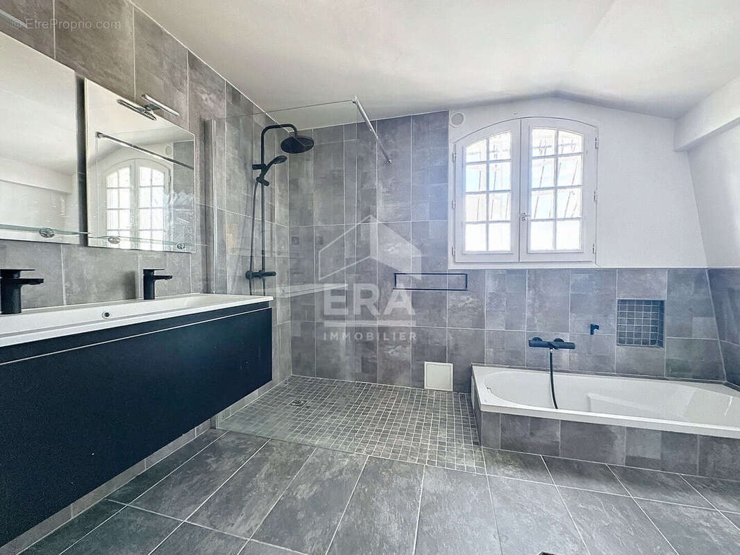 A vendre maison 6 pieces 172 m2 - photo 11