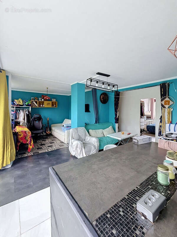 Appartement à MONT-SAINT-AIGNAN