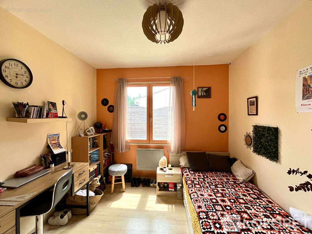 Maison à IZON