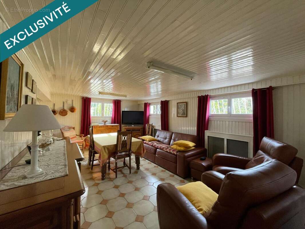 Photo 9 - Maison à SAINT-GERMAIN-LES-ARPAJON