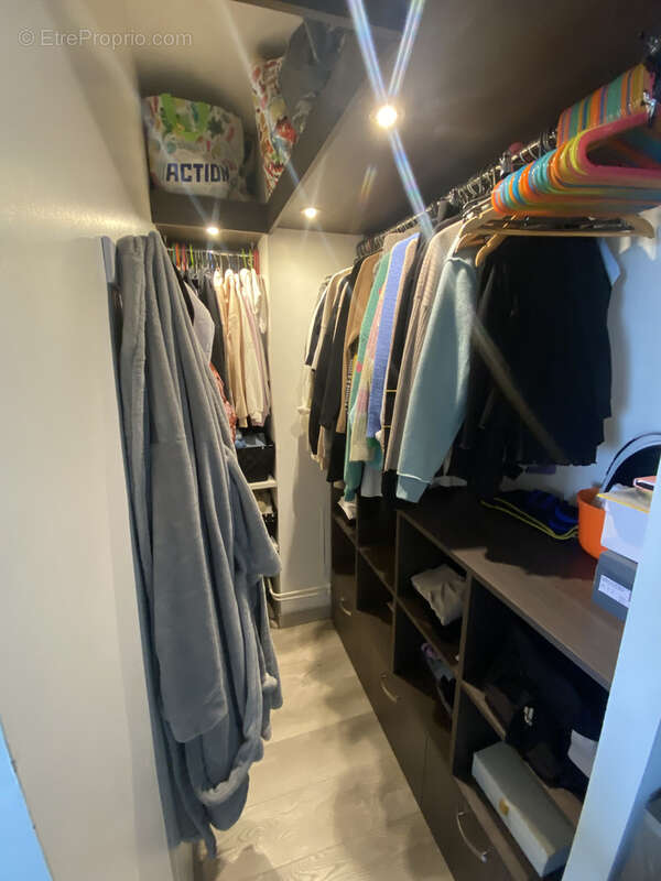 Appartement à EPINAY-SUR-SEINE