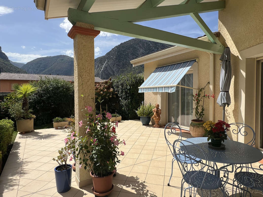 Maison à TARASCON-SUR-ARIEGE