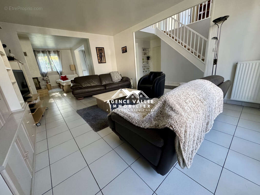 Maison à SAINT-GERMAIN-LES-CORBEIL