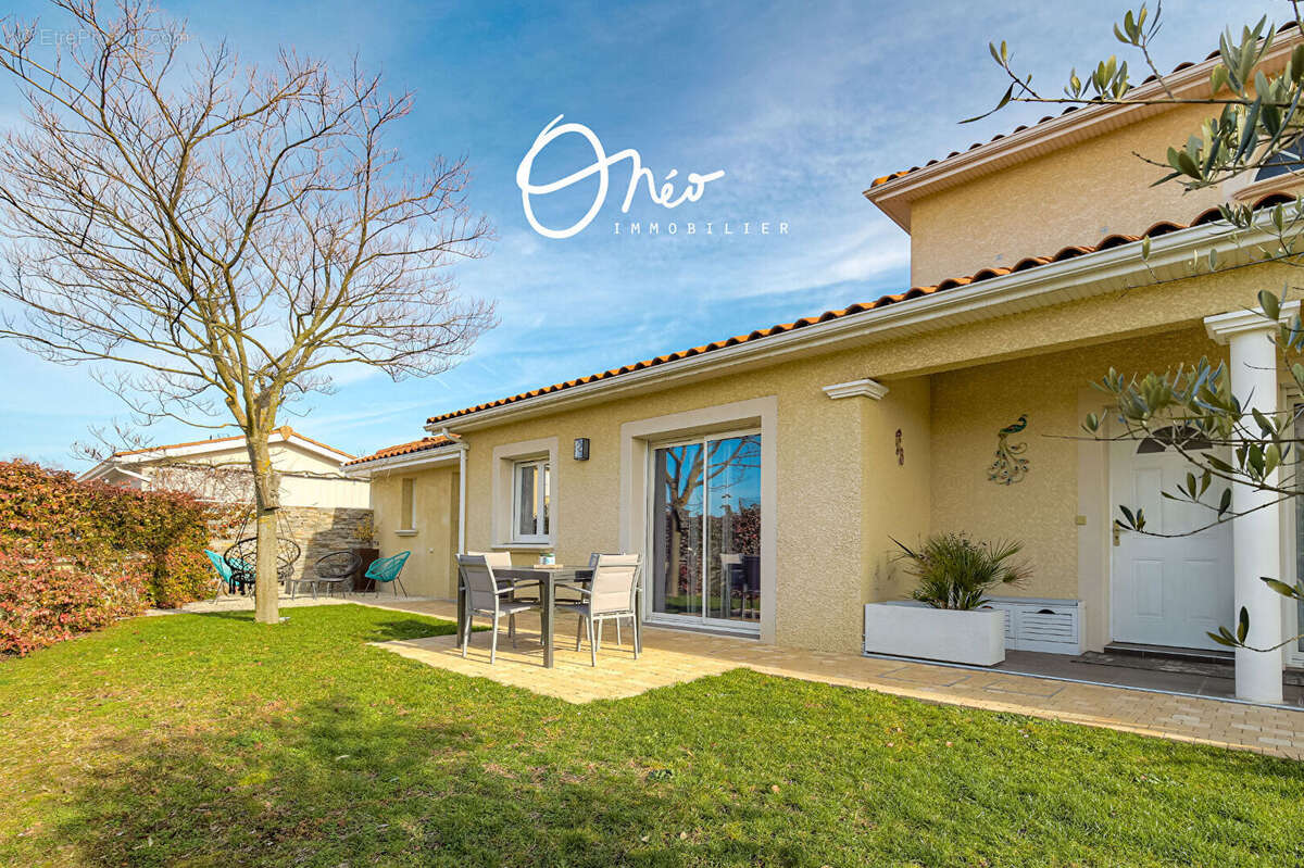 Maison à MIONS